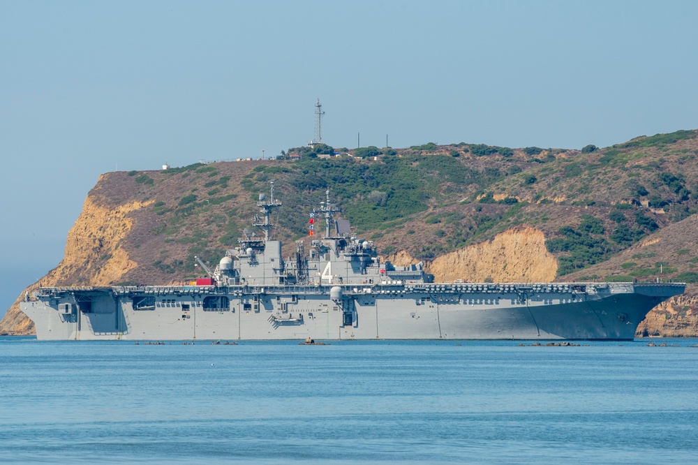 USS Boxer returns to San Diego