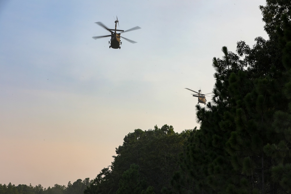 82nd Airborne Division Paratroopers Participate in Air Assault