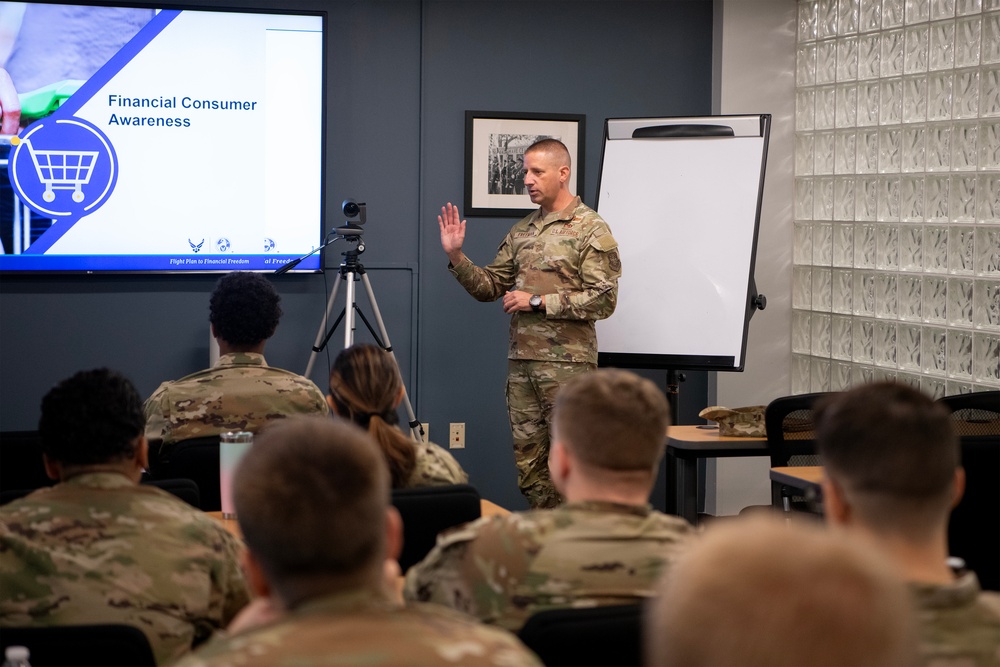 Expeditionary Center command chief visits JB Charleston