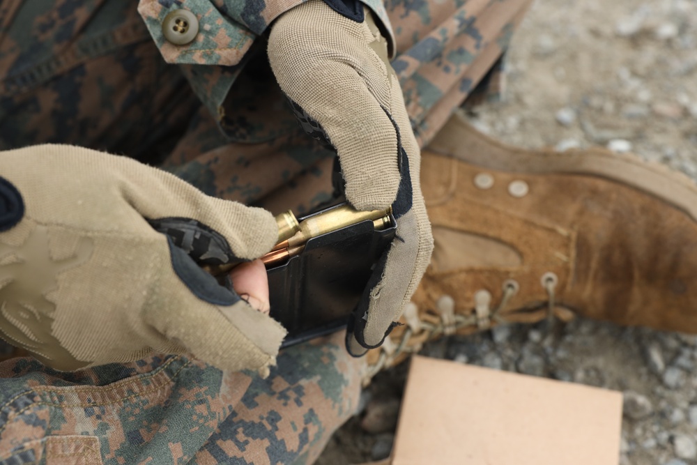 Sniper teams integrate during unknown distance training