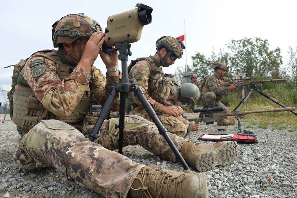 Sniper teams integrate during unknown distance training