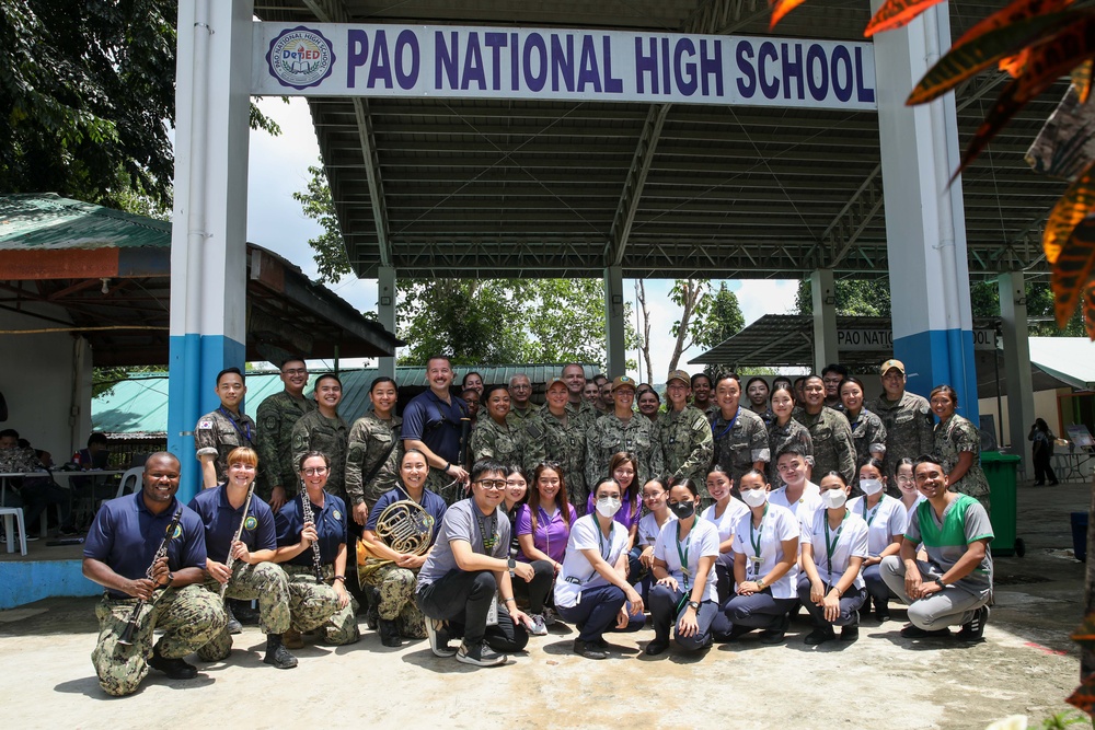 Pacific Partnership 2023: Mission Commander tours Community Health Engagement and Symposium in the Philippines