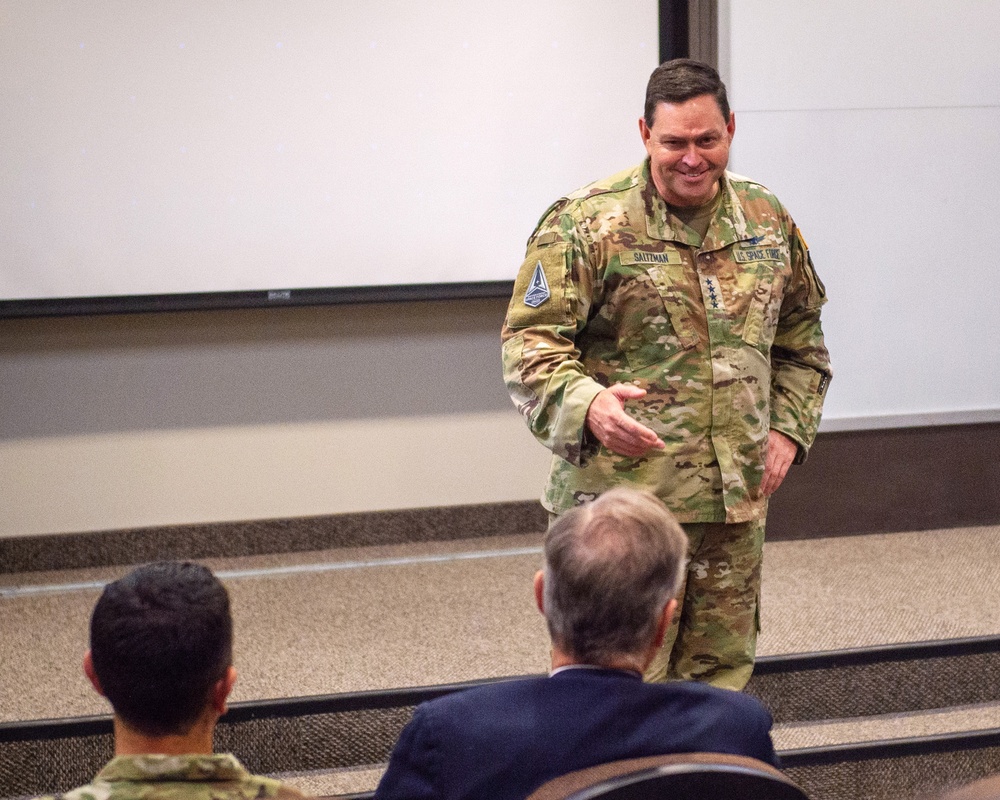 CSO Visits Texas Air National Guardsmen
