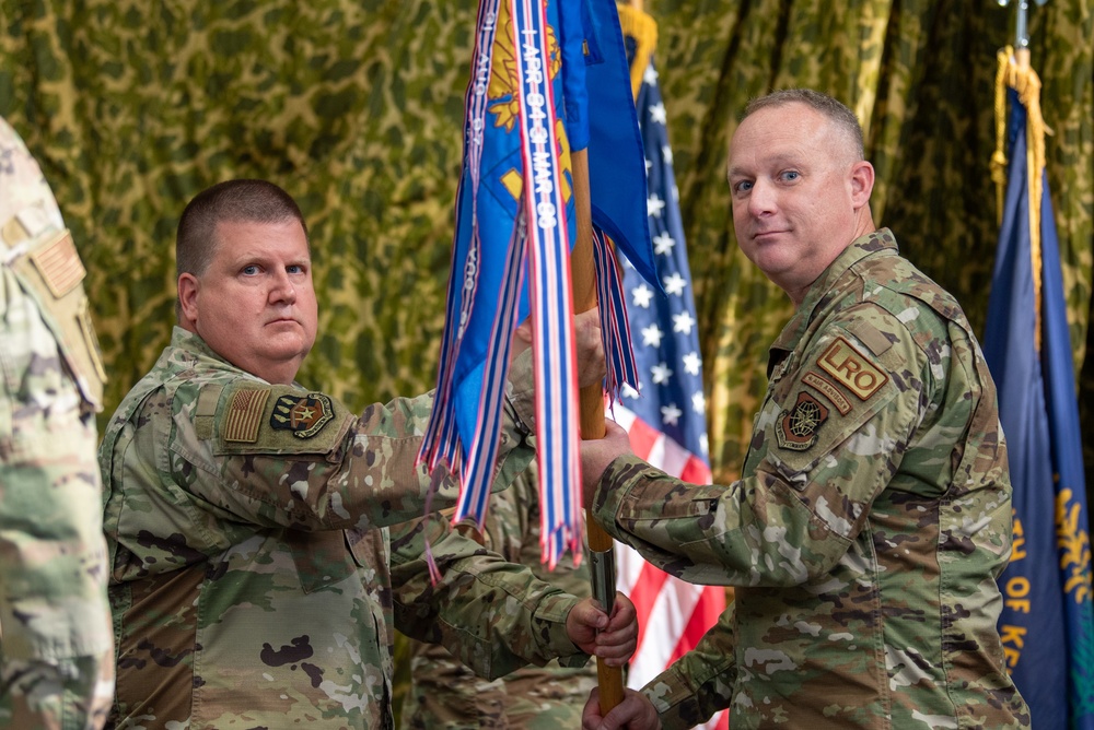 Skeens takes command of 123rd Logistics Readiness Squadron