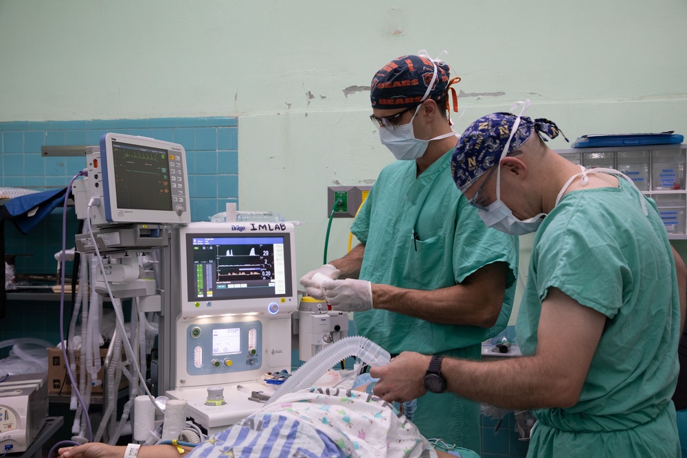 EMF-Juliet conducts 1st U.S. Navy orthopedic surgical mission in Honduras