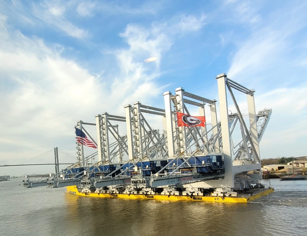 Coast Guard, partner agencies escort motor vessel Biglift Baffin down Savannah River