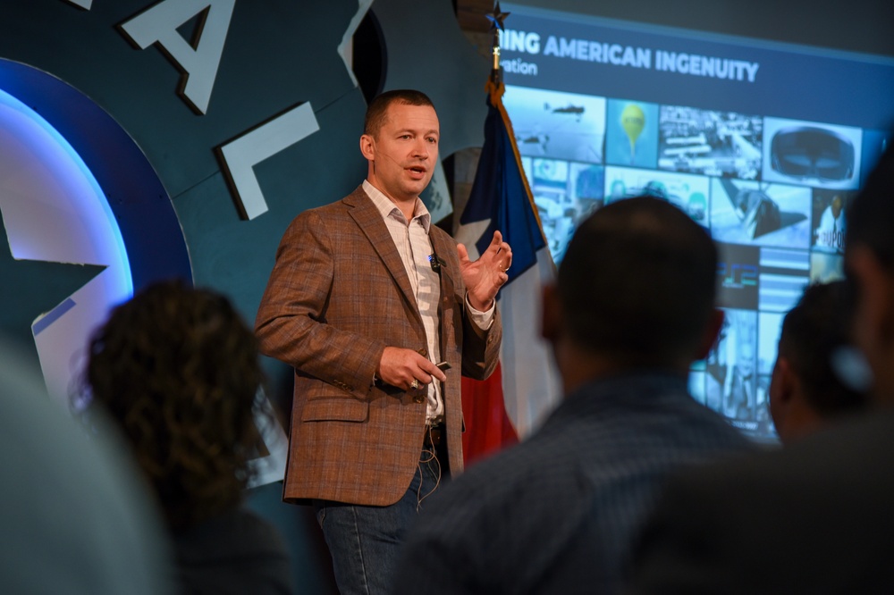 AFWERX director delivers keynote address at Fed Supernova