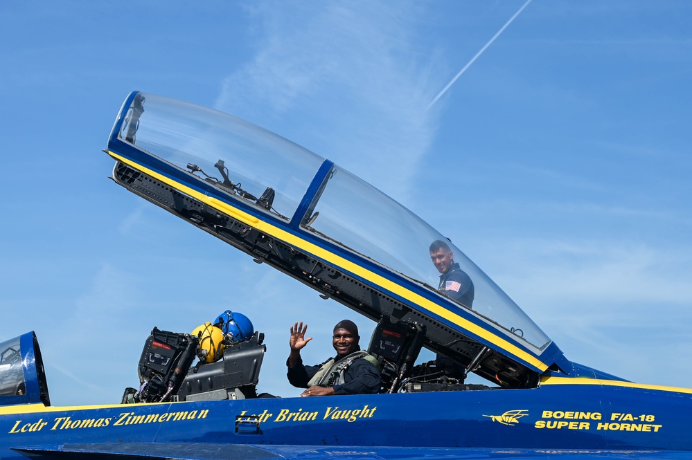 U.S. Navy Blue Angels conduct Key Influencer Flight in Lincoln area