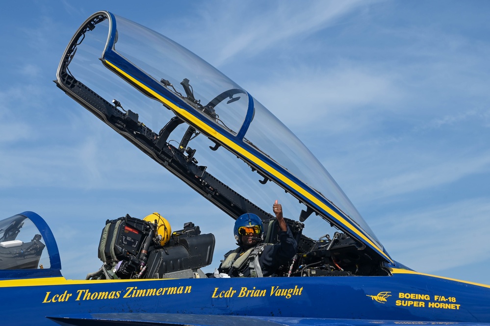 U.S. Navy Blue Angels conduct Key Influencer Flight in Lincoln area