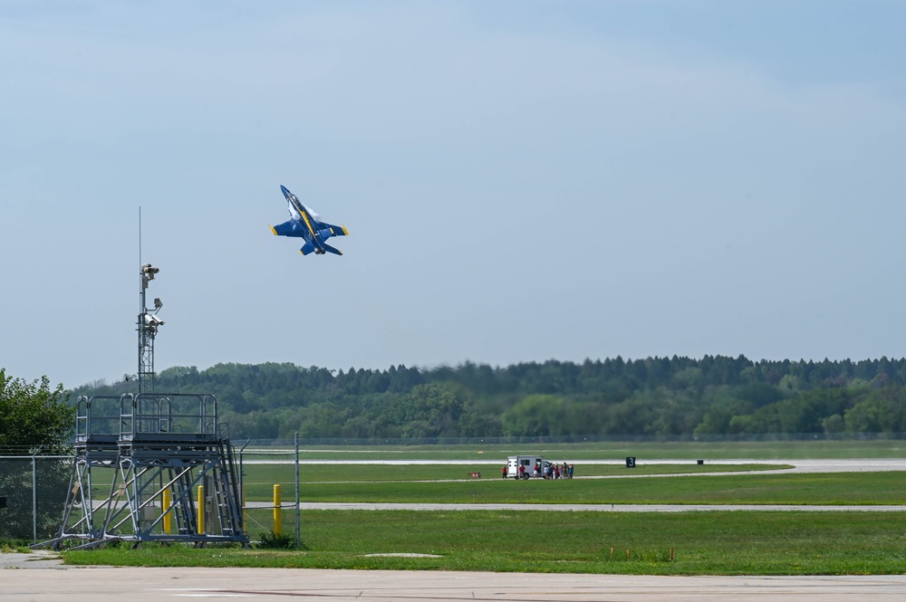 U.S. Navy Blue Angels conduct Key Influencer Flight in Lincoln area