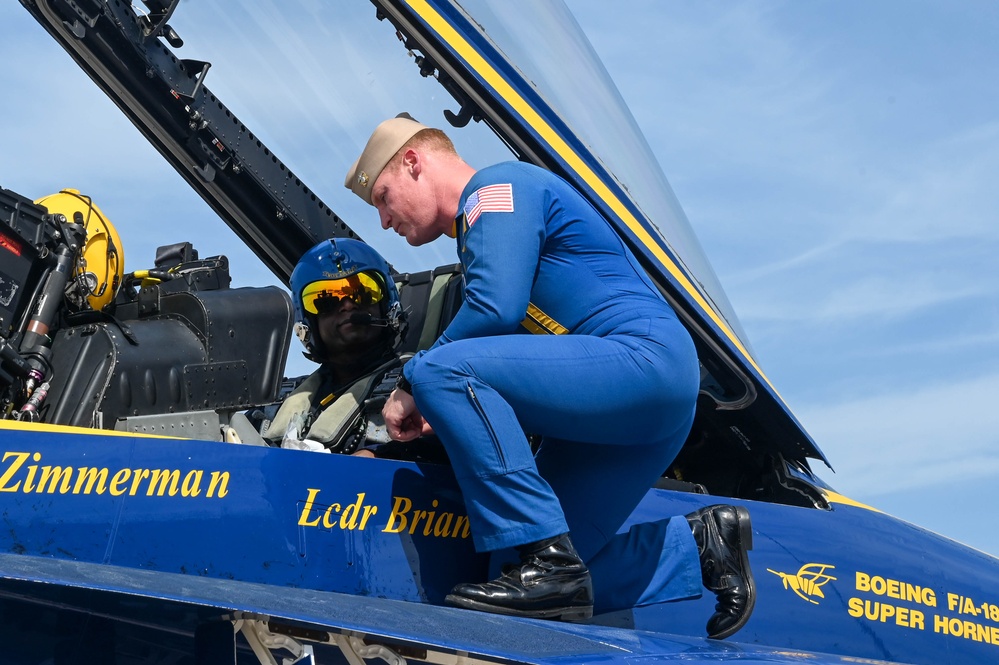 U.S. Navy Blue Angels conduct Key Influencer Flight in Lincoln area