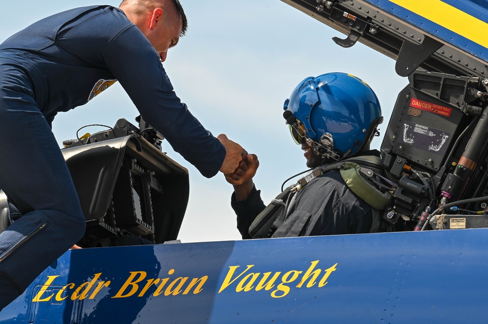 U.S. Navy Blue Angels conduct Key Influencer Flight in Lincoln area