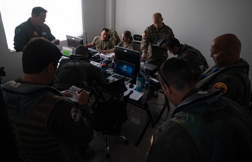 Relampago VIII / ADLA 2023; 125th FW stepping, taking off