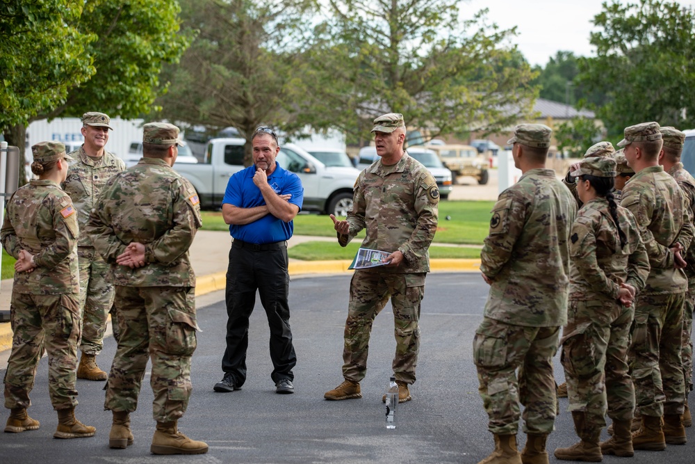 Sgt. Maj. Lombardo visit