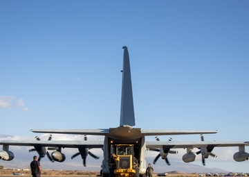 VMGR-153 Assists in Maui Response Efforts