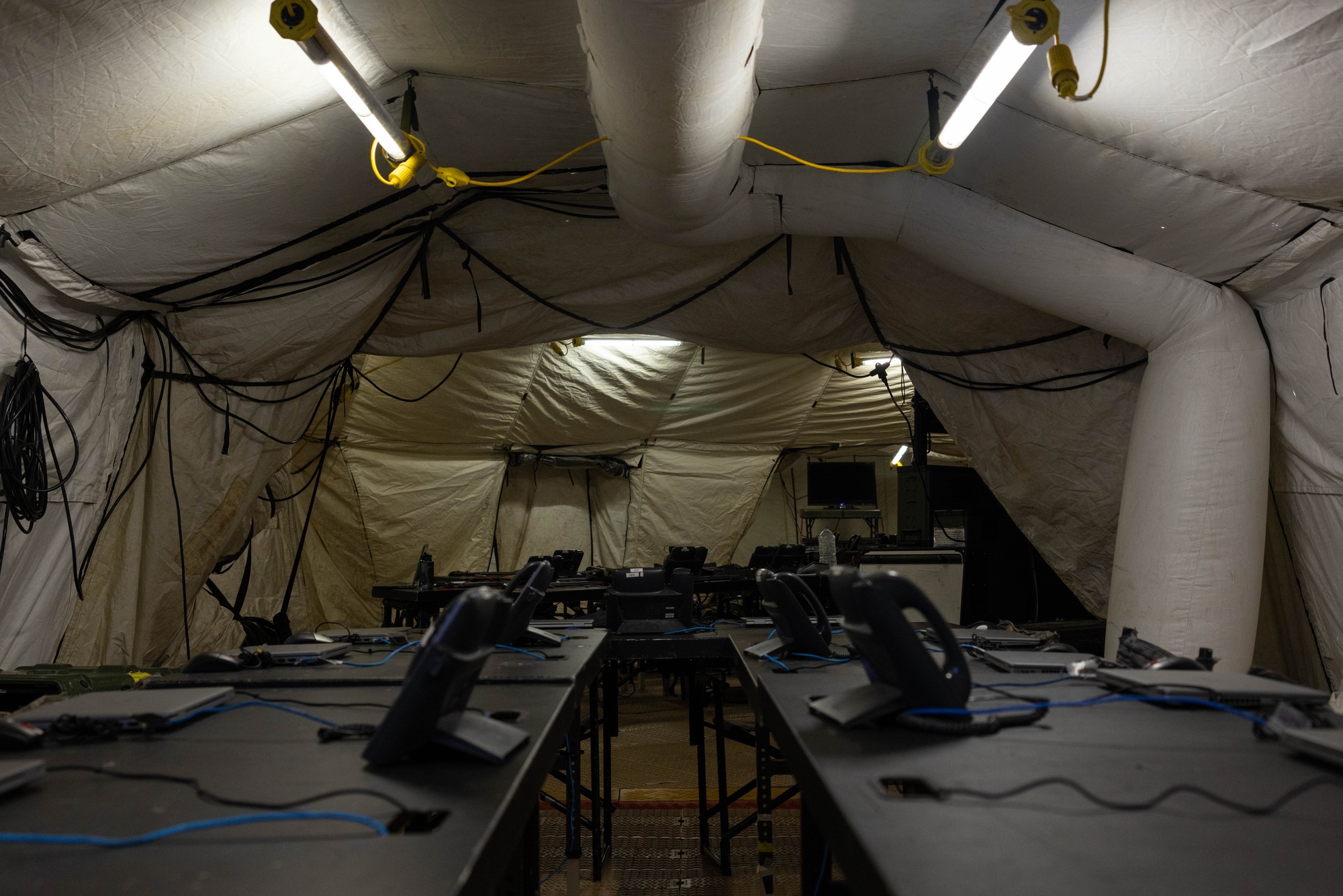 DVIDS - Images - 7th Comm employs DJC2 in Comm Ex 23-4 [Image 1 of 7]