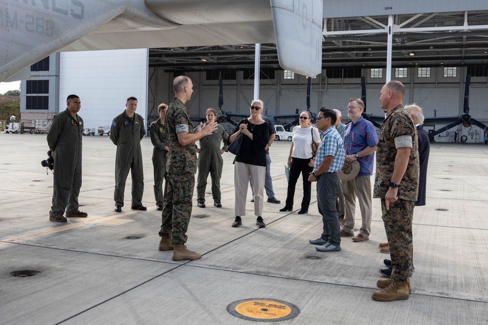 Hawaii Military Affairs Council visit MAG-24