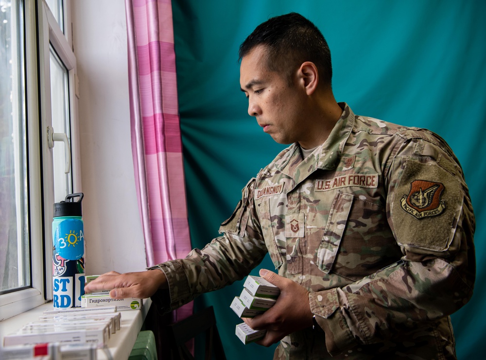 PAC-Angel 23-2 medics open free site in Mongolia