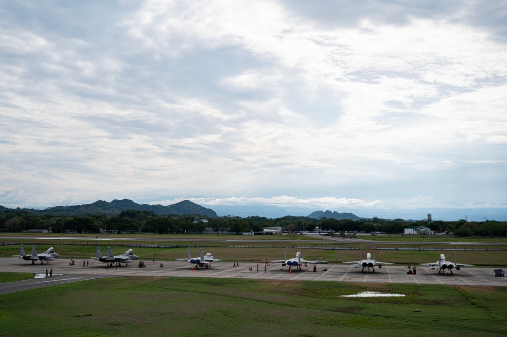 Relampago VIII / ADLA 2023; 125th take offs, EMAVI cadets