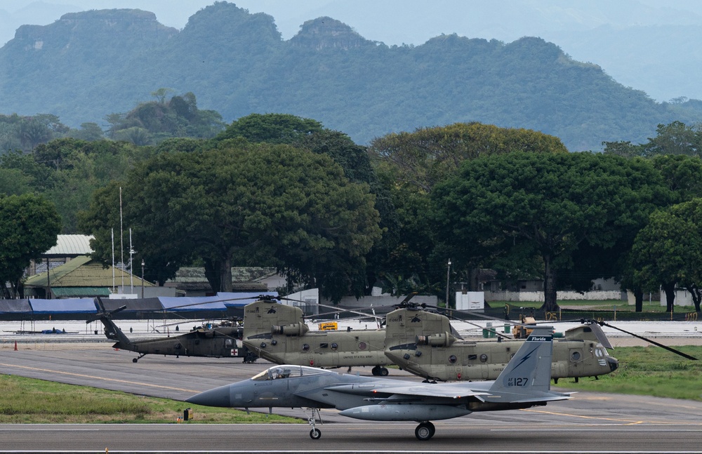 Relampago VIII / ADLA 2023; 125th take offs, EMAVI cadets