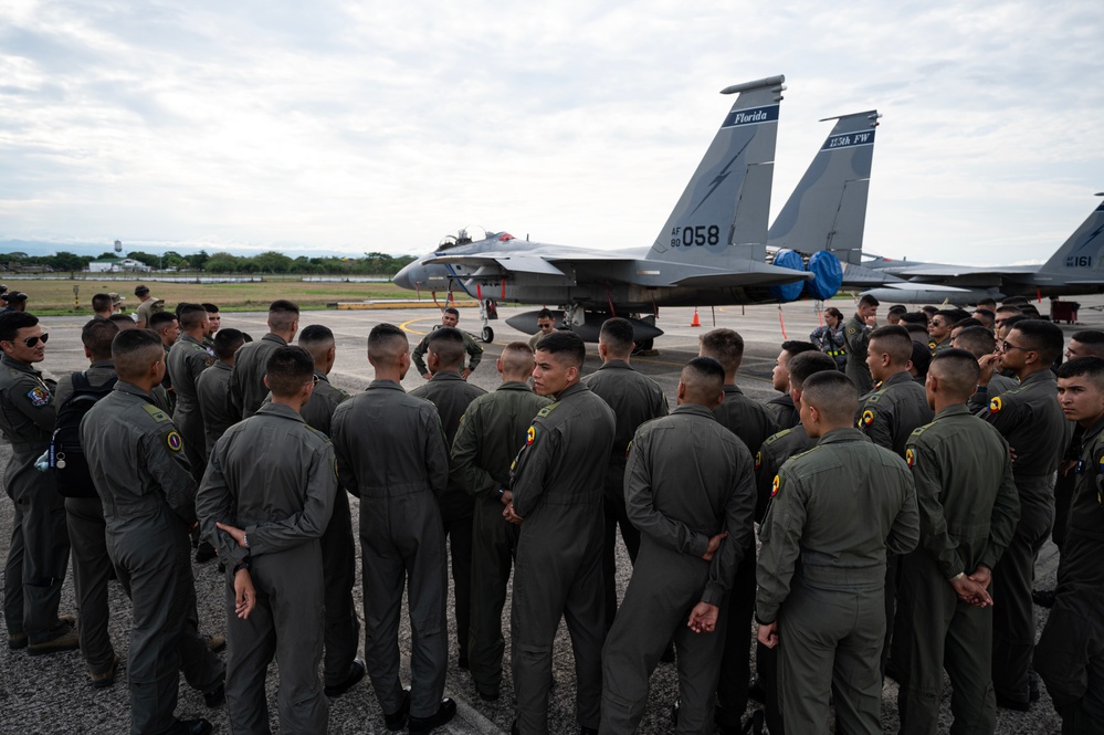 Relampago VIII / ADLA 2023; 125th take offs, EMAVI cadets