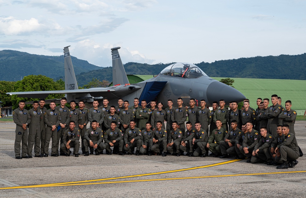 Relampago VIII / ADLA 2023; 125th take offs, EMAVI cadets