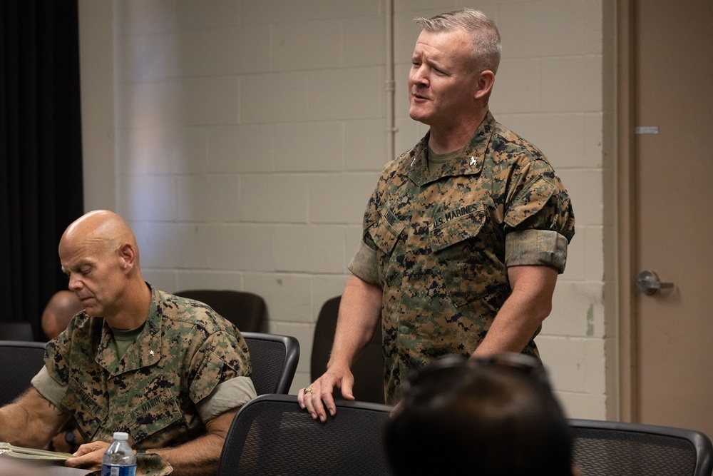 The Hawaii Military Affairs Council Visits 3d MLR