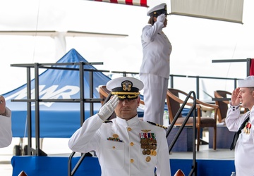 NAF Atsugi holds Change of Command Ceremony