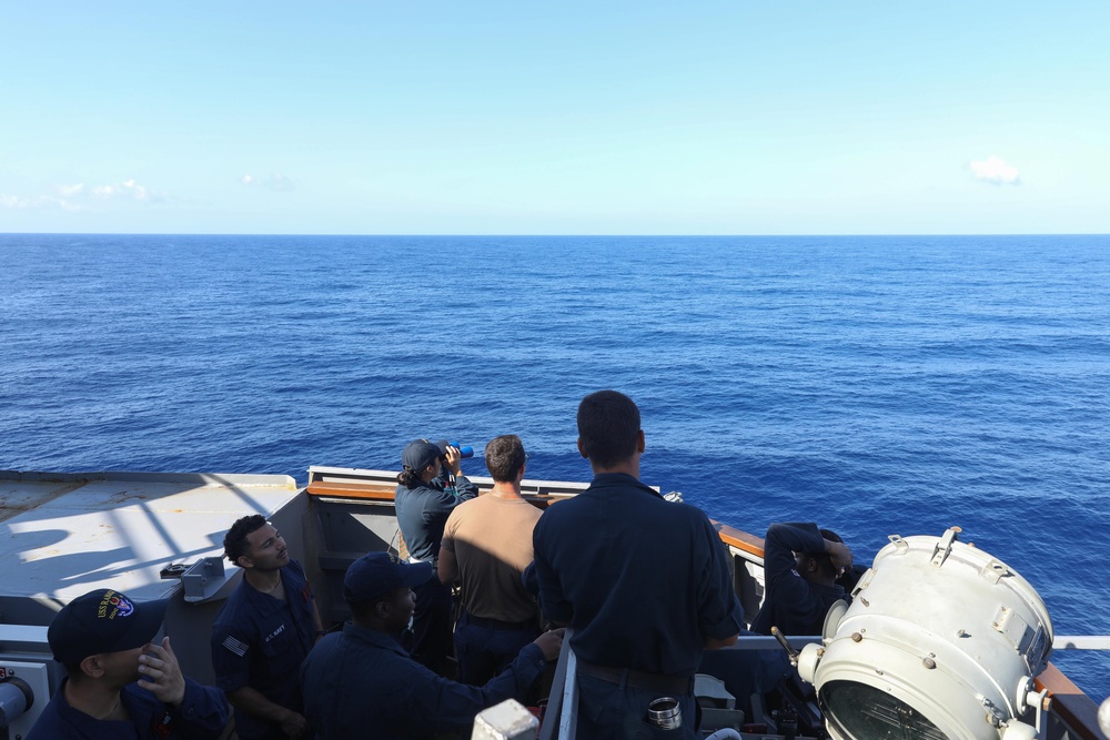 DVIDS Images Submarine Spotting Training Onboard Ramage [Image 2 of 2]