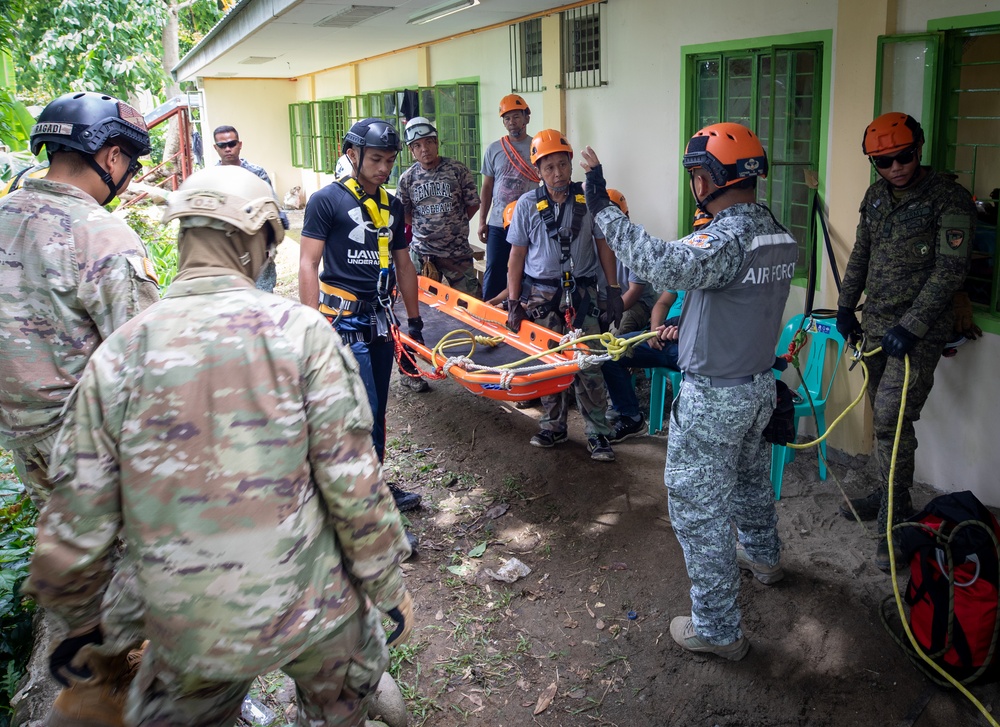 Pacific Partnership 2023: Mountain Search, Rescue Training