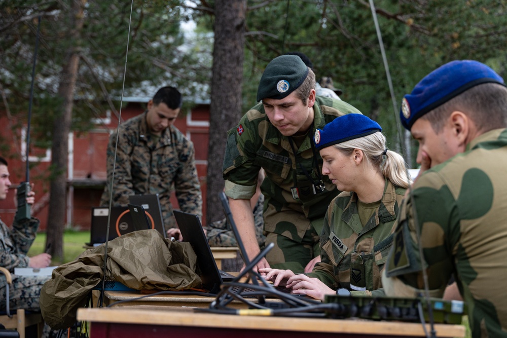 26th MEU(SOC) and British and Norwegian militaries commence Fires Summit II