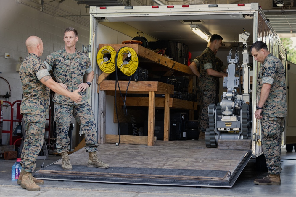 Col Bortnem visit EOD
