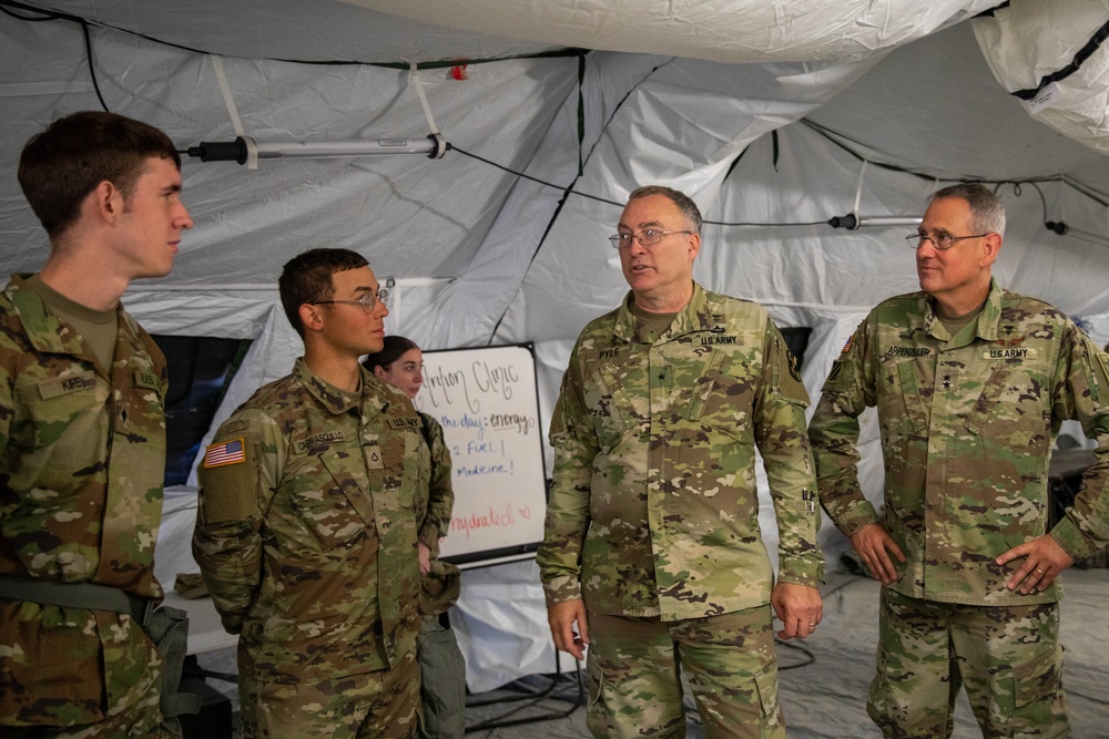 Generals tour medical facilities at Global Medic 2023