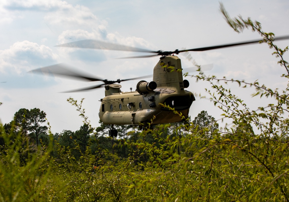 82nd Airborne Division Paratroopers Participate in Air Assault