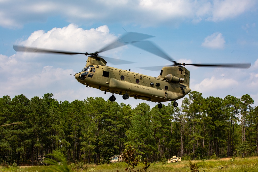 82nd Airborne Division Paratroopers Participate in Air Assault