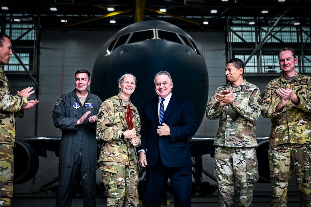 The 305th AMW says 'Can Do' to Pegasus Hangar MILCON