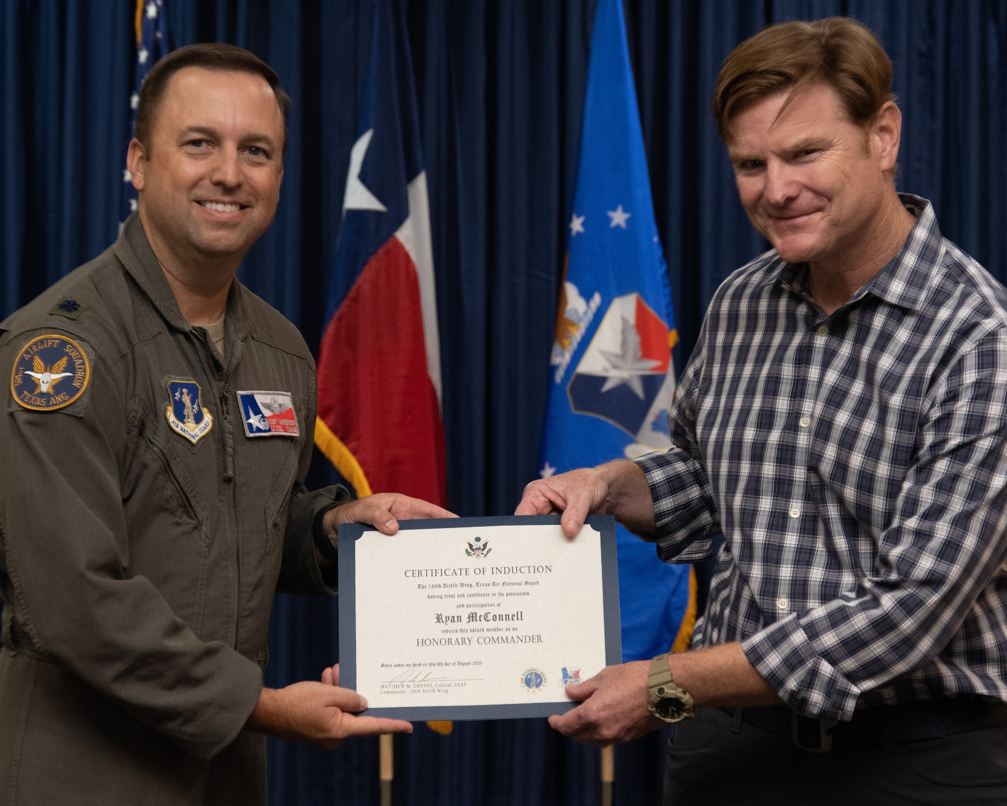 Texans launch historical honorary commanders' program > 136th Airlift Wing  > Article Display