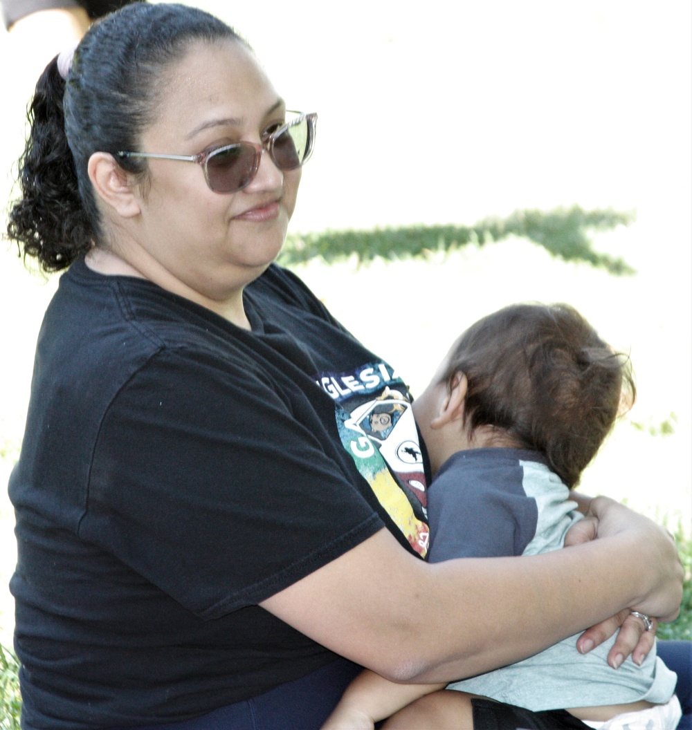 Walter Reed Hosts LATCH Event in Celebration of National Breastfeeding Month