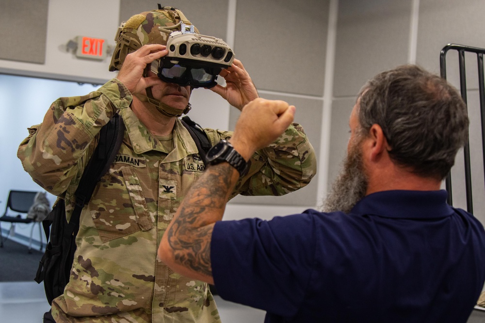 10th Mountain Division Soldiers Test IVAS System