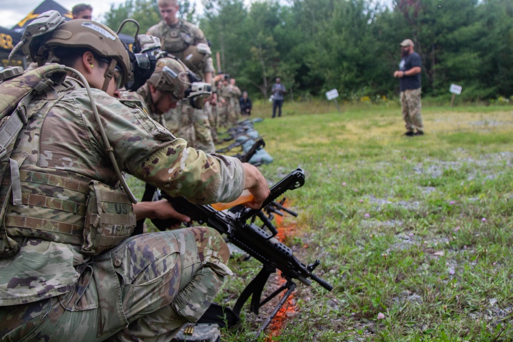 10th Mountain Division Soldiers Test IVAS System