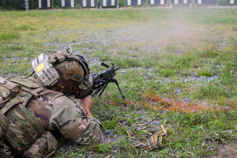 10th Mountain Division Soldiers Test IVAS System