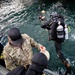 U.S. Navy EOD and RAN CDT conduct simulated hull search exercise