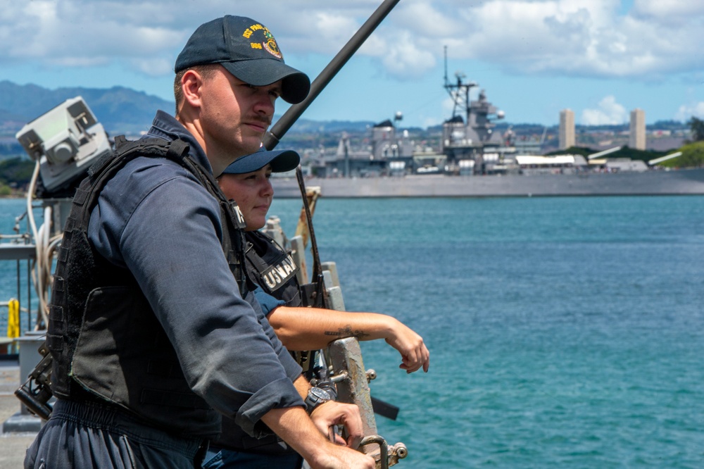 USS Paul Hamilton Hawaii Port Visit