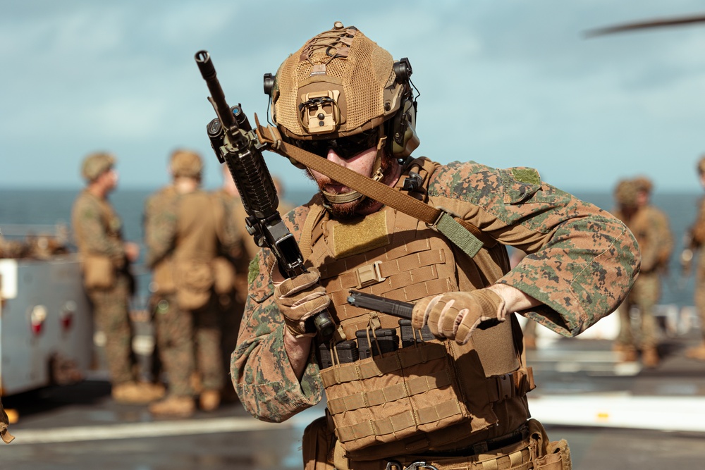 G. Co Conducts Deck Shoot Aboard the USS Green Bay