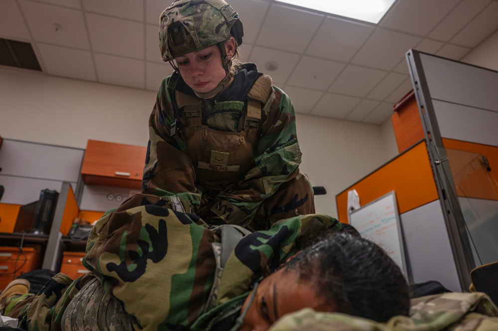 Opposition forces training enhances Wolf Pack communications