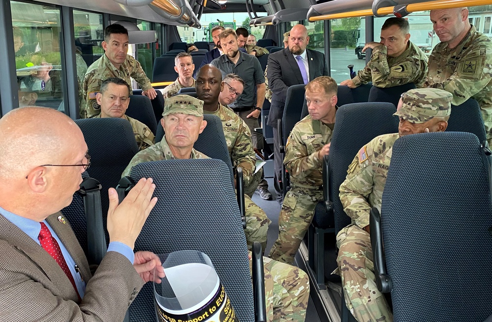 Army’s top two uniformed leaders visit Mannheim APS-2 worksite