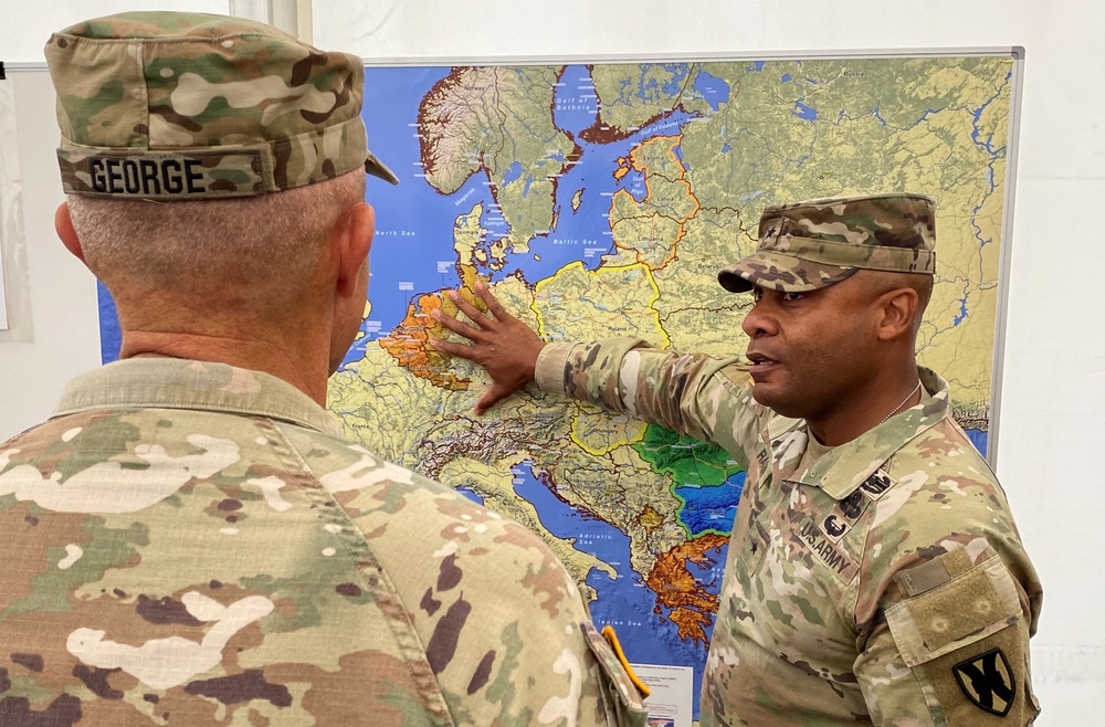 Army’s top two uniformed leaders visit Mannheim APS-2 worksite