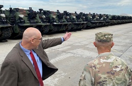 Army’s top two uniformed leaders visit Mannheim APS-2 worksite