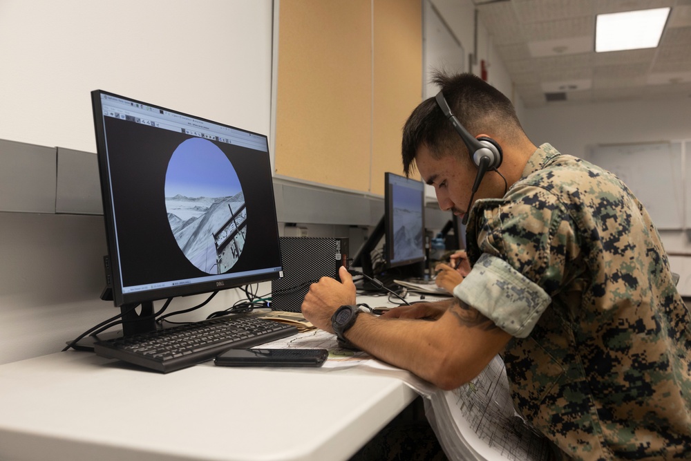 3/2 Marines stay ready with Combined Arms Staff Training
