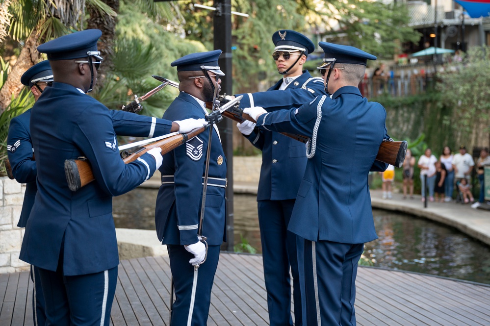 Air Force Honor Guard Drill Team tours Texas military community